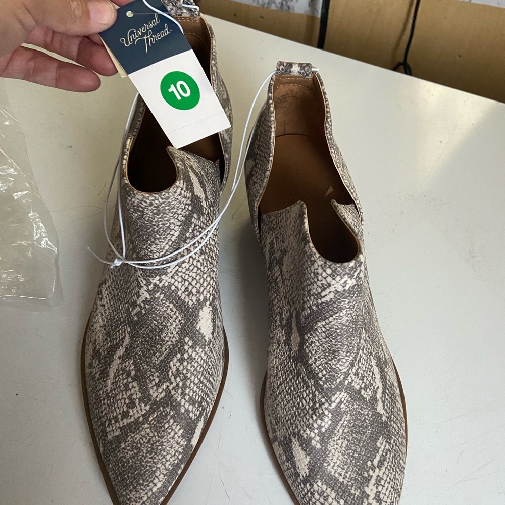 Snake skin pattern ankle boots